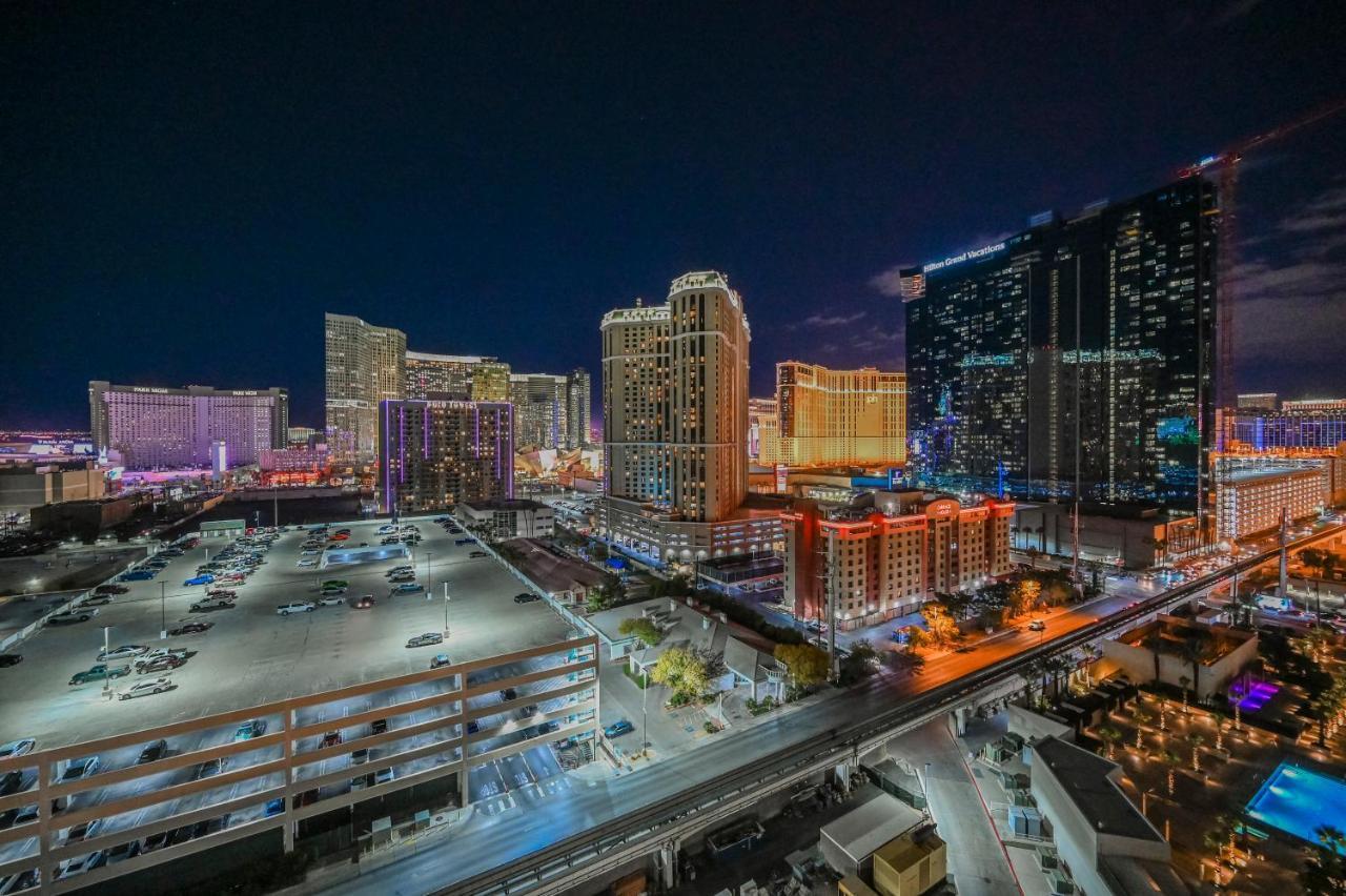 Mgm Signature Towers, Balcony Suite, Strip View - No Resort Fees! Лас-Вегас Экстерьер фото